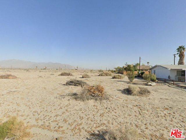 Thermal, CA 92274,1374 Leeward Avenue