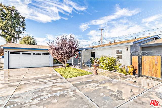 Lancaster, CA 93534,1363 Indian Sage Road