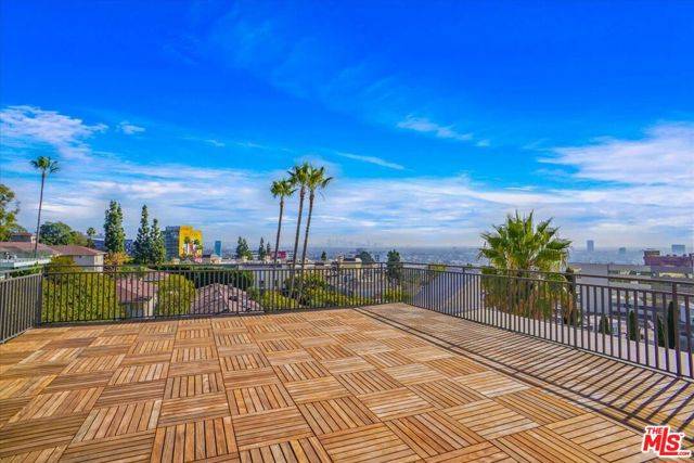 West Hollywood, CA 90069,1230 Horn Avenue #102