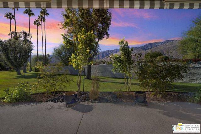 Palm Springs, CA 92264,1009 Saint Thomas Circle