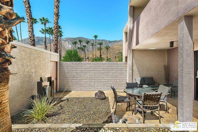 Palm Springs, CA 92264,2696 S Sierra Madre #F8