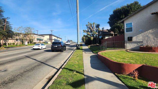 Inglewood, CA 90302,6920 S La Cienega Boulevard