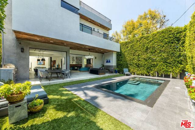 Los Angeles, CA 90046,1540 N Curson Avenue