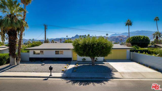 Palm Springs, CA 92264,3841 E Camino Parocela