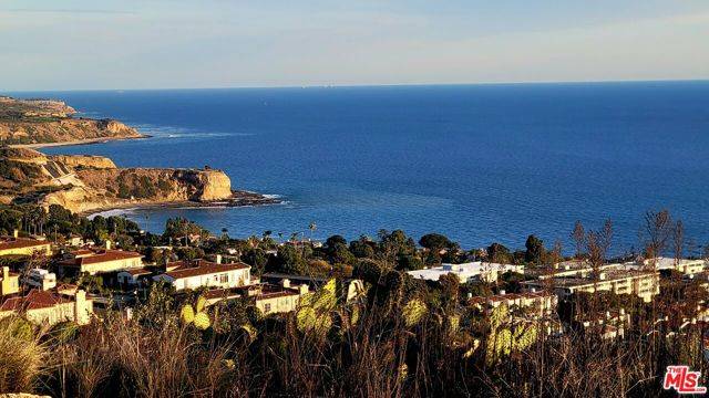 Rancho Palos Verdes, CA 90275,32653 Seagate Drive #203