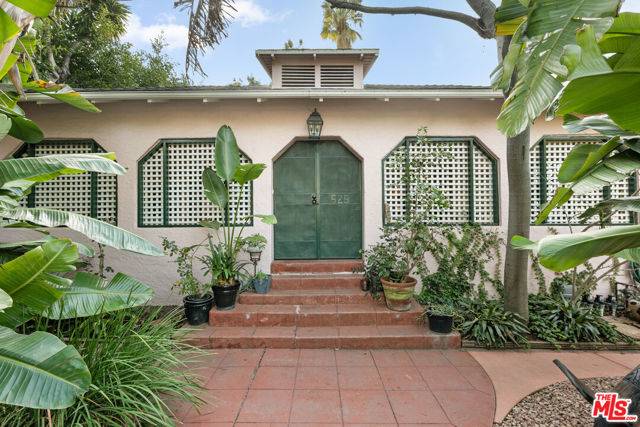 West Hollywood, CA 90048,525 Westbourne Drive