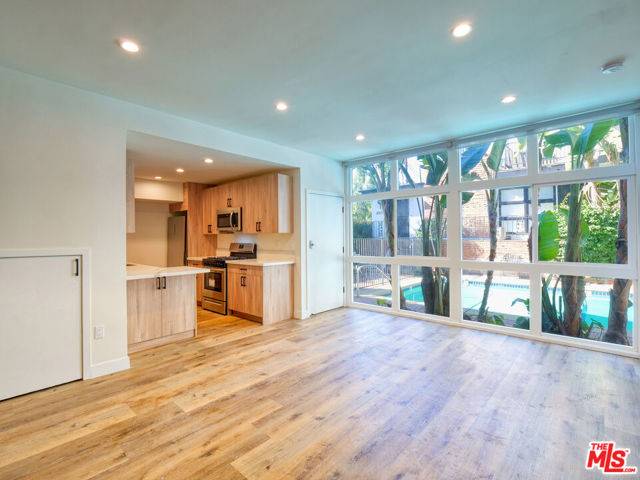 West Hollywood, CA 90069,8903 Harratt Street #C