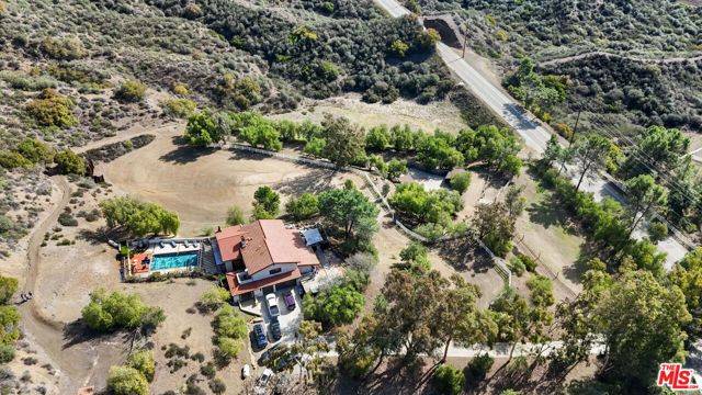 Calabasas, CA 91302,25615 Mulholland Highway