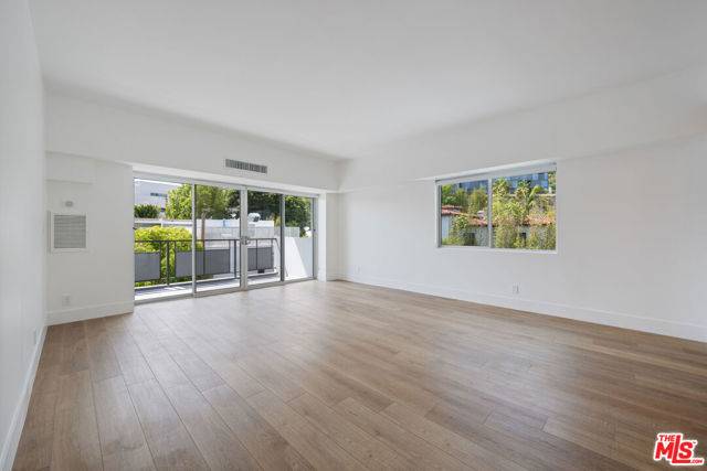 West Hollywood, CA 90069,1155 N La Cienega Boulevard #514