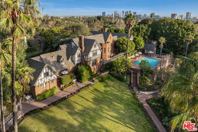 Los Angeles, CA 90077,259 St Pierre Road