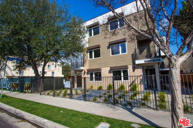 Valley Village, CA 91607,4922 LAUREL CANYON Boulevard