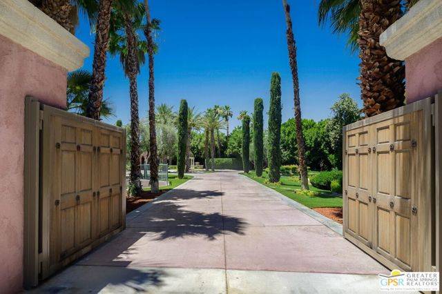 Rancho Mirage, CA 92270,1 Von Dehn Road