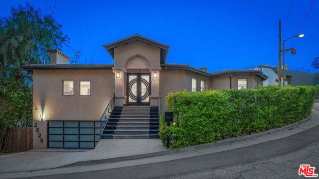 Los Angeles, CA 90068,2625 Hargrave Drive