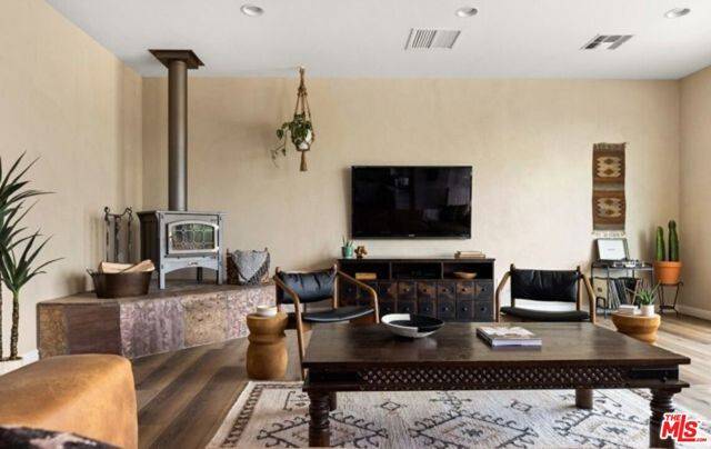 Yucca Valley, CA 92284,54935 Mountain View Trail