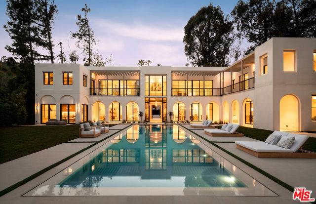 Beverly Hills, CA 90210,9951 Liebe Drive