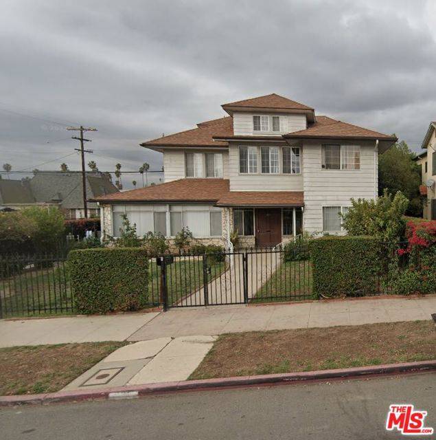 Los Angeles, CA 90029,903 N Edgemont Street