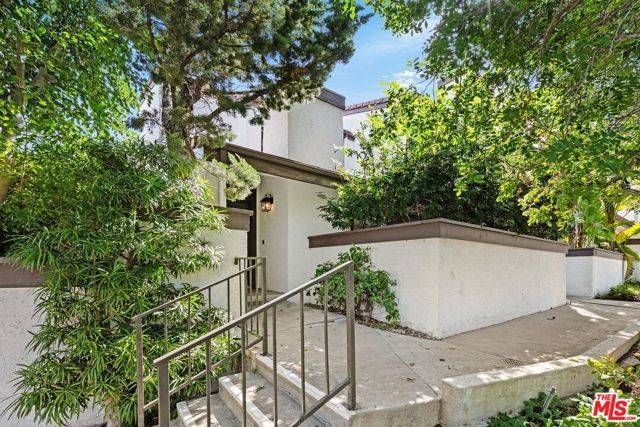 Pacific Palisades (los Angeles), CA 90272,1590 Palisades Drive
