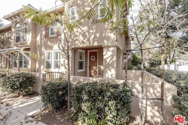 Pasadena, CA 91107,453 N Altadena Drive #8