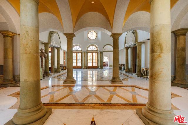 Los Angeles, CA 90077,677 N Faring Road