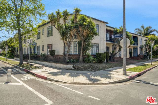 Los Angeles, CA 90019,1150 Masselin Avenue