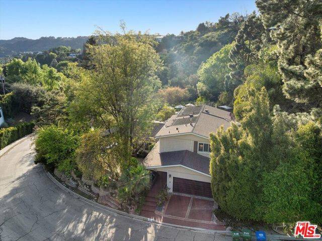 Beverly Hills, CA 90210,2973 Hutton Drive