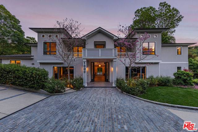 Los Angeles, CA 90049,1000 N Norman Place