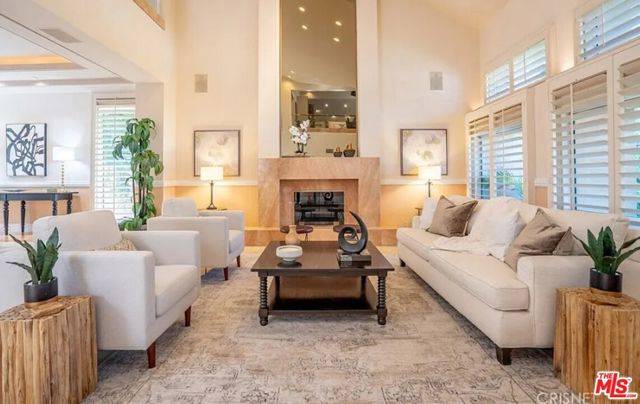 Northridge (los Angeles), CA 91324,10214 Candleberry Lane