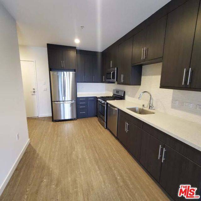 North Hollywood (los Angeles), CA 91601,11405 Chandler Boulevard #507