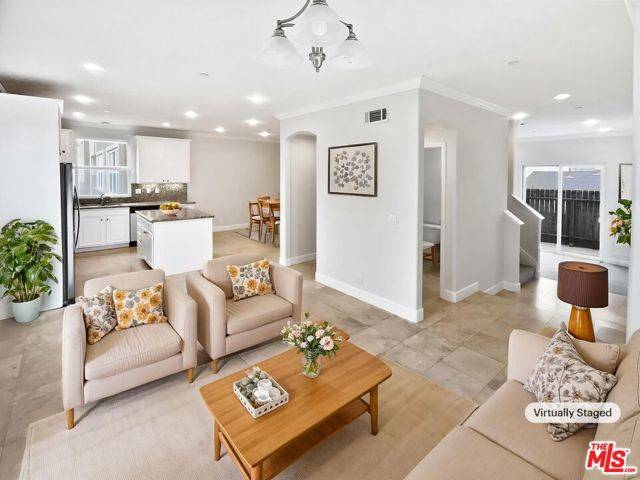 Los Alamitos, CA 90720,3802 Howard Avenue