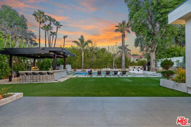 Tarzana (los Angeles), CA 91356,5354 Vanalden Avenue