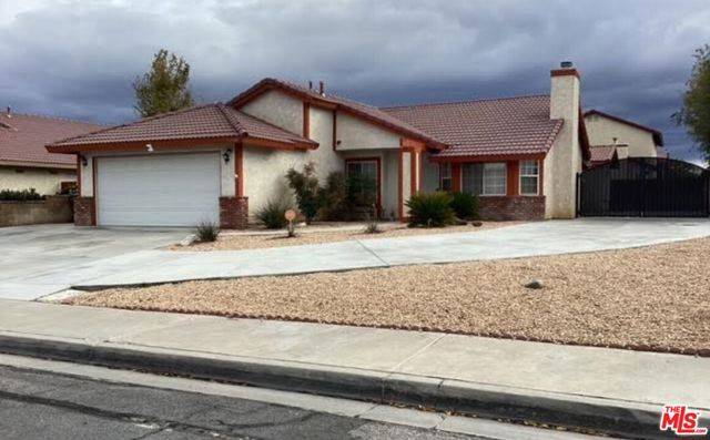 Lancaster, CA 93535,1518 E Avenue J12