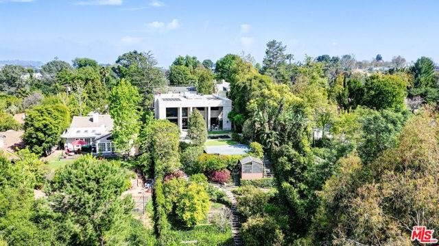 Los Angeles, CA 90077,15417 Brownwood Place