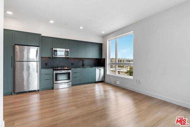 Culver City, CA 90232,10601 Washington Boulevard #409