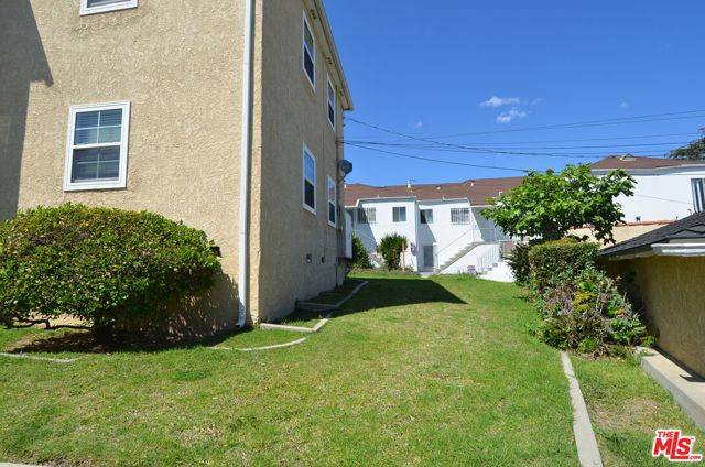 Los Angeles, CA 90043,6116 OVERHILL Drive #6116