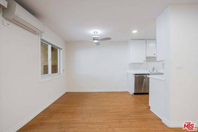 Santa Monica, CA 90403,918 17th Street #2