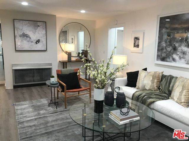 Los Angeles, CA 90025,1865 GREENFIELD Avenue #102