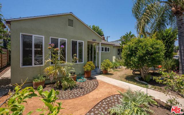 Venice (los Angeles), CA 90291,2337 Cloy Avenue