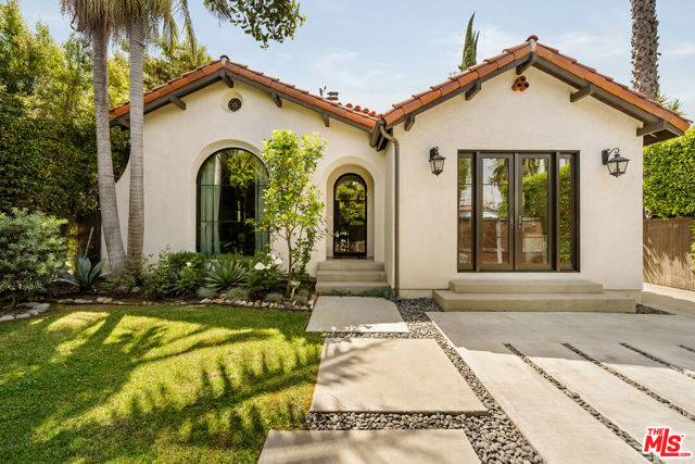 Los Angeles, CA 90048,459 N Crescent Heights Boulevard