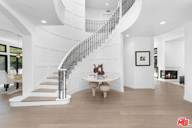 Malibu, CA 90265,23458 W Moon Shadows Drive