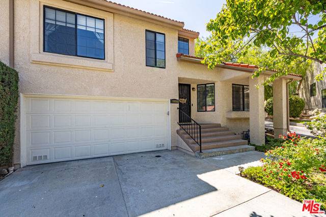 Newhall (santa Clarita), CA 91321,20055 Avenue Of The Oaks #220