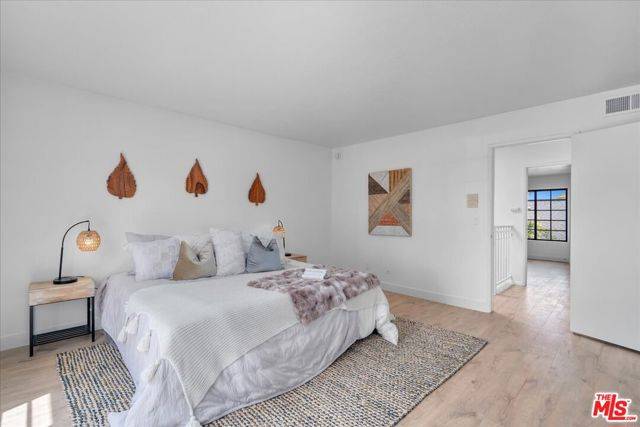 Santa Monica, CA 90404,1334 19th Street #2