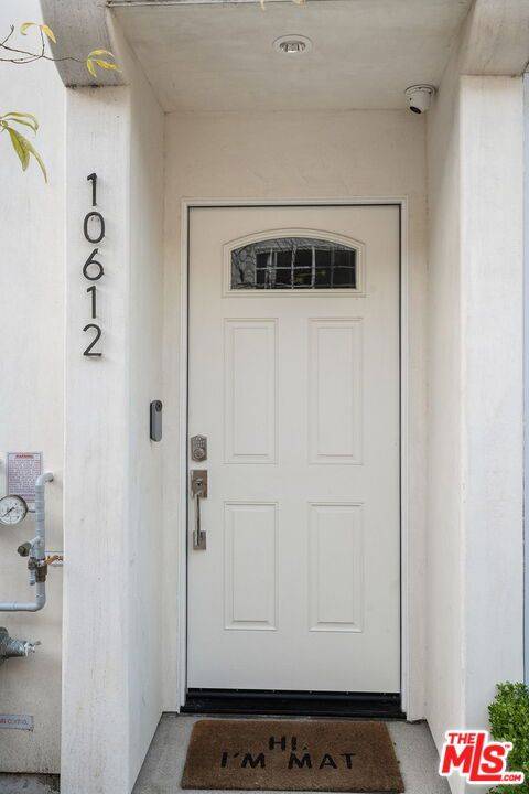 Toluca Lake (los Angeles), CA 91602,10612 W Kareen Court