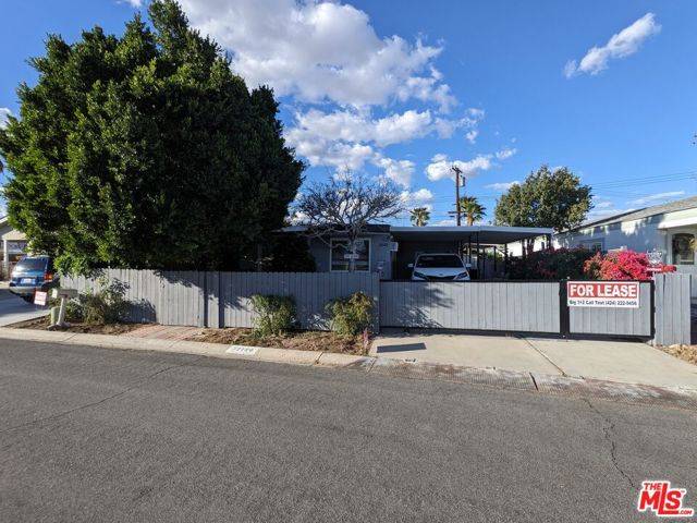 Thousand Palms, CA 92276,32180 Saucon Valley Street