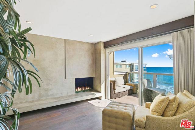 Malibu, CA 90265,22626 Pacific Coast Highway #21