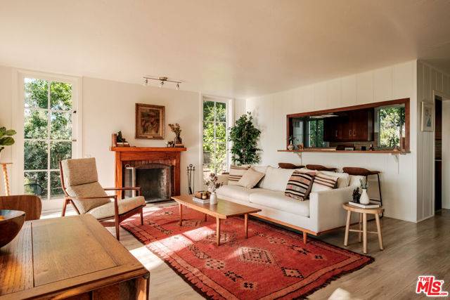 Los Angeles, CA 90042,5813 Buena Vista Terrace