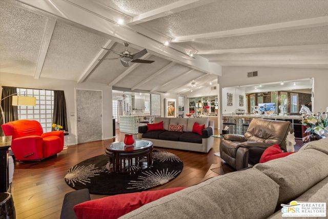 Palm Desert, CA 92260,73450 Country Club Drive #269