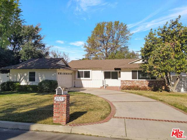 Woodland Hills (los Angeles), CA 91367,23153 Gonzales Drive