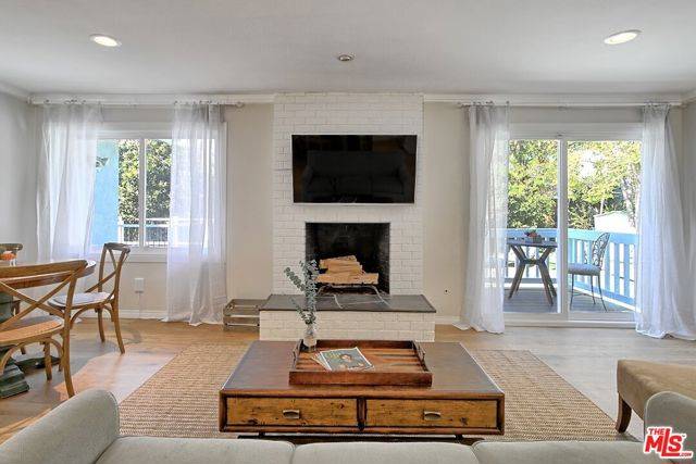 Ojai, CA 93023,1931 Country Place
