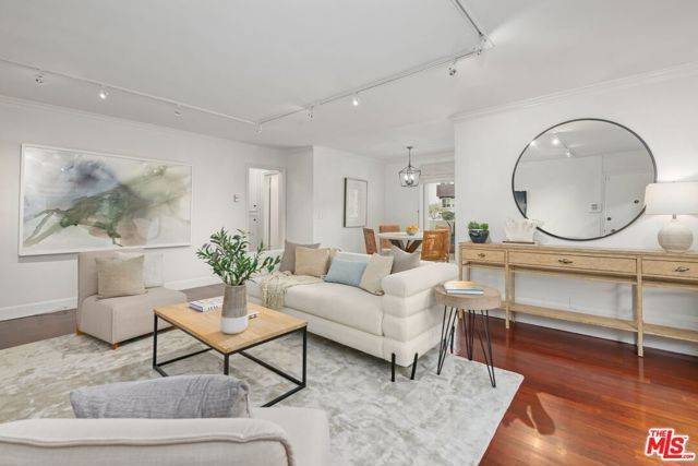 Santa Monica, CA 90403,844 7th Street #1