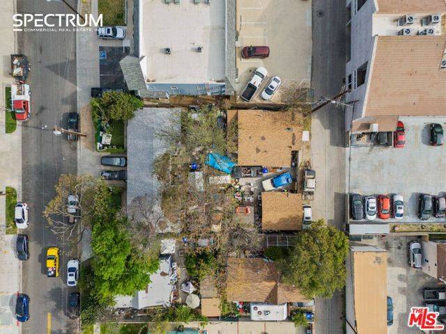 Santa Clarita, CA 91321,24513 Walnut Street